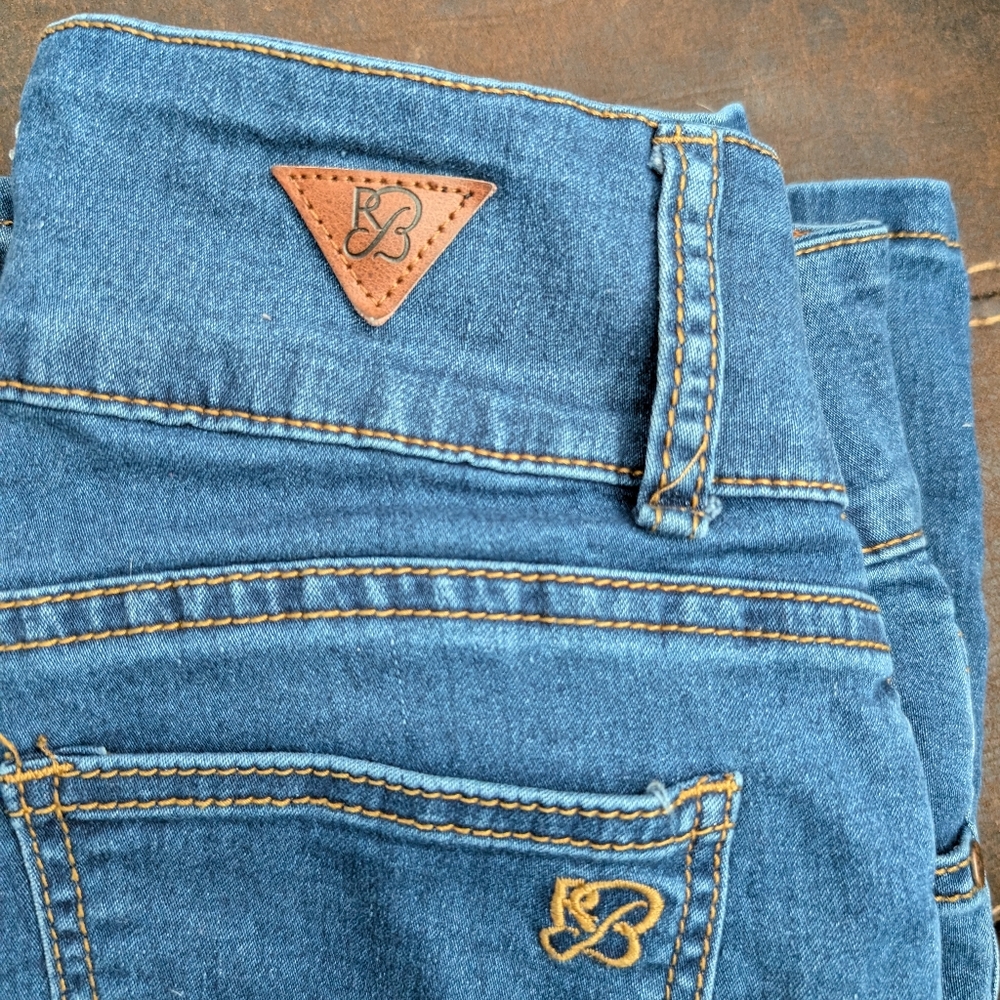 Flared blue jeans